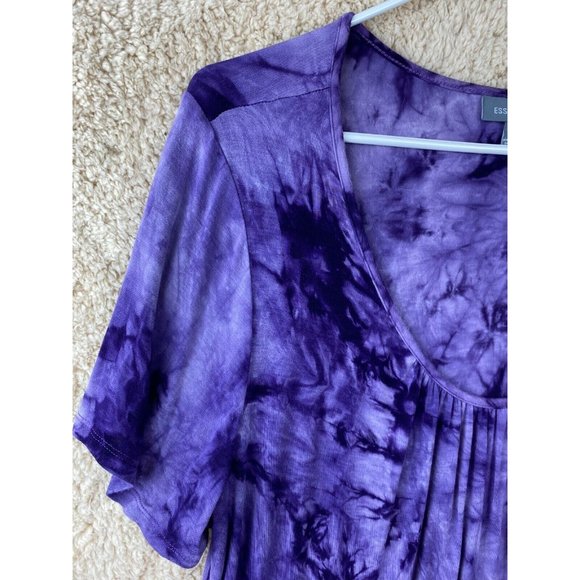 Essentials Woman Sz 1X Purple Tie Dye  Short Sleeve Round Neck Top - Picture 2 of 11